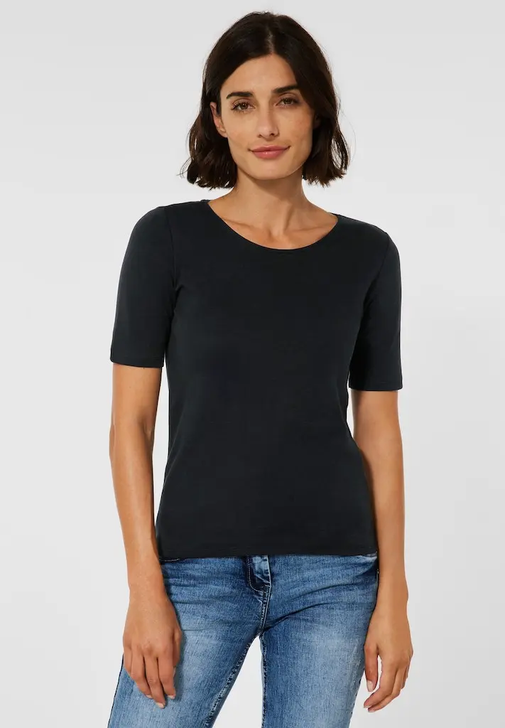 Basic T-Shirt in Unifarbe