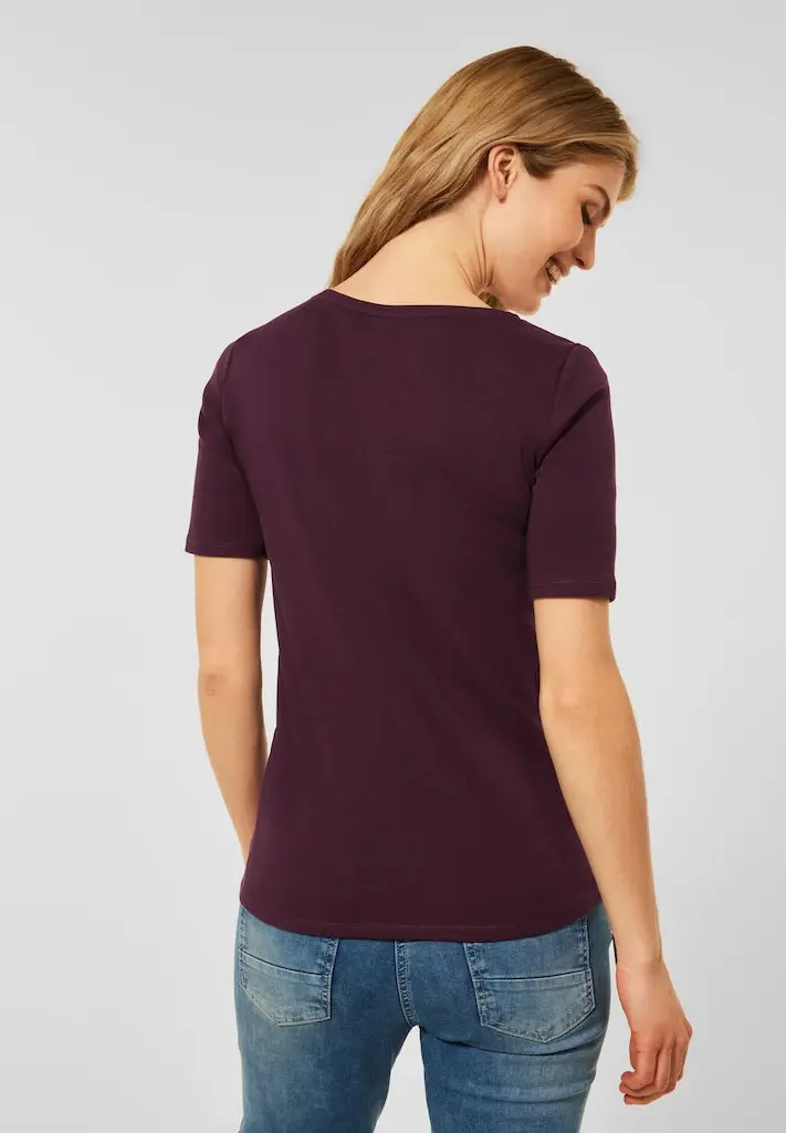 Basic T-Shirt in Unifarbe