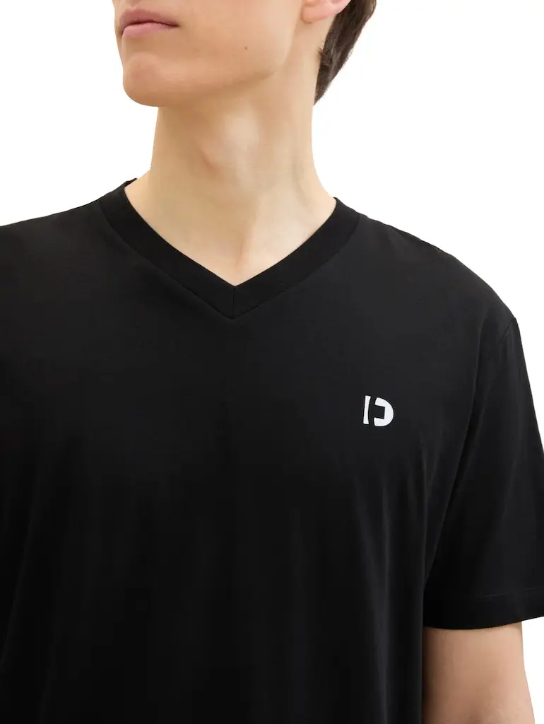 Basic T-Shirt mit Logo Print