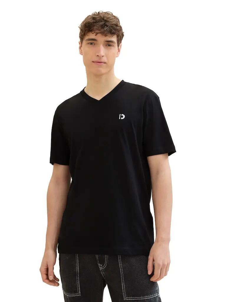 Basic T-Shirt mit Logo Print