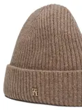 CASHMERE CHIC BEANIE