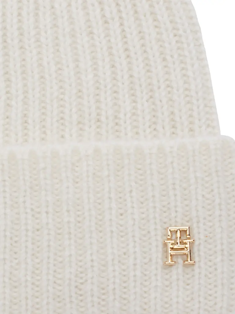 CASHMERE CHIC BEANIE