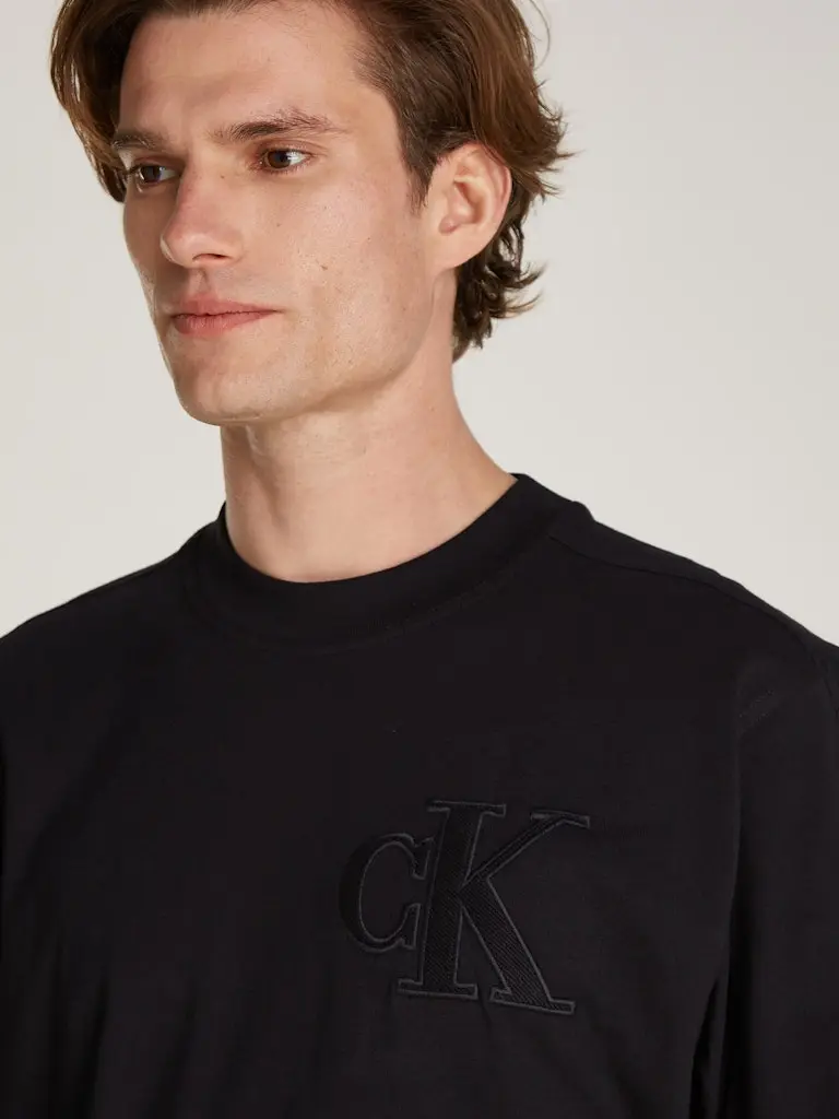 CK APPLIQUE TEE