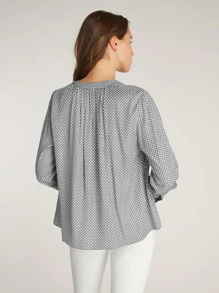 FLUID VIS PRT VNECK BLOUSE