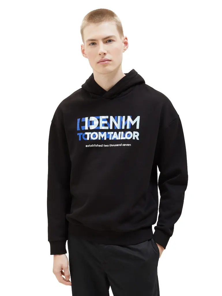 Hoodie mit Logo Print