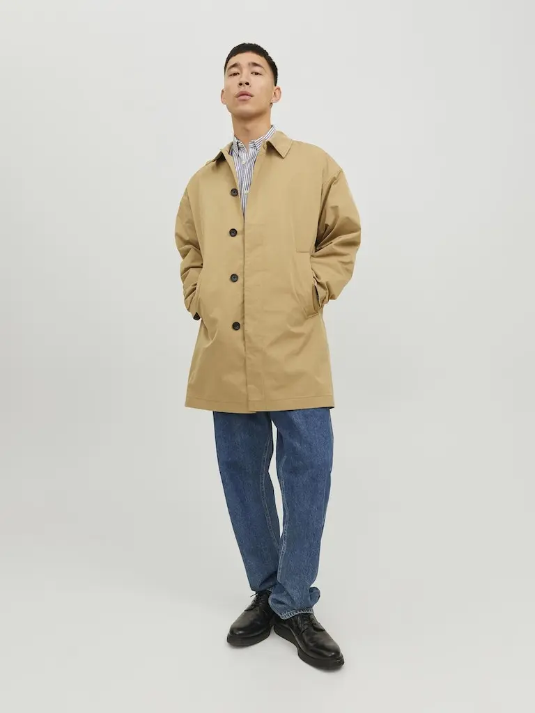 JJECREASE MAC COAT NOOS