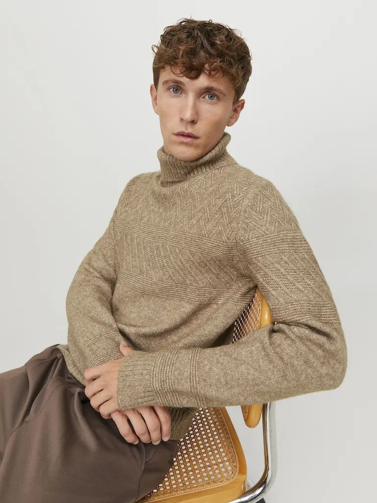 JPRCCMILO KNIT ROLL NECK BF LN