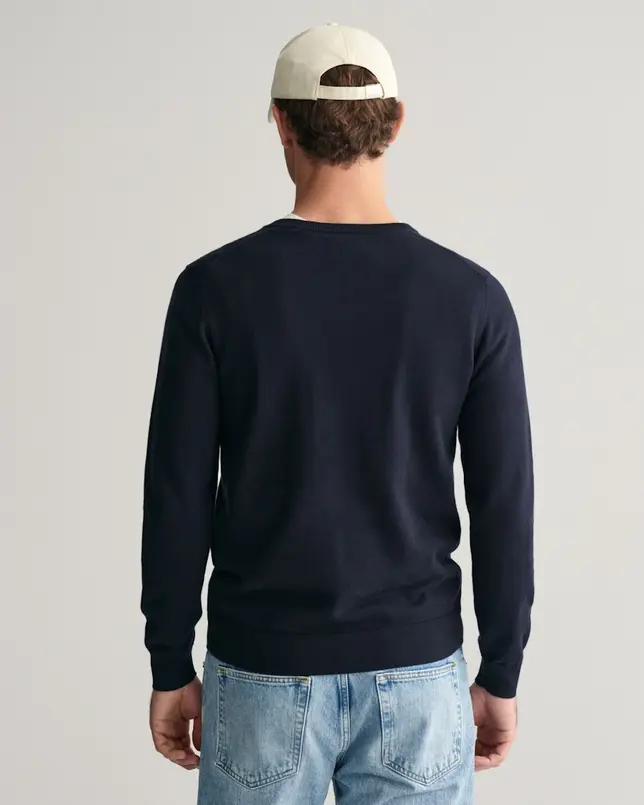 Klassischer V-Neck Pullover aus Baumwolle