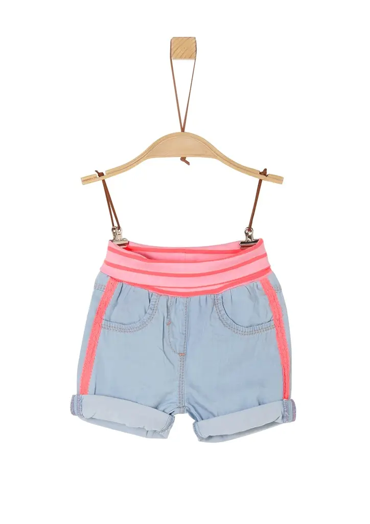 Light-Denim-Shorts