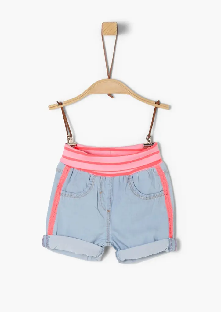 Light-Denim-Shorts