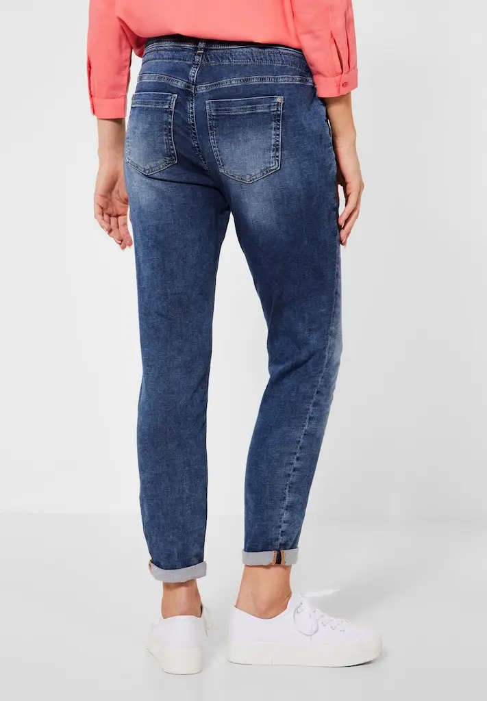 Loose Fit Jeans