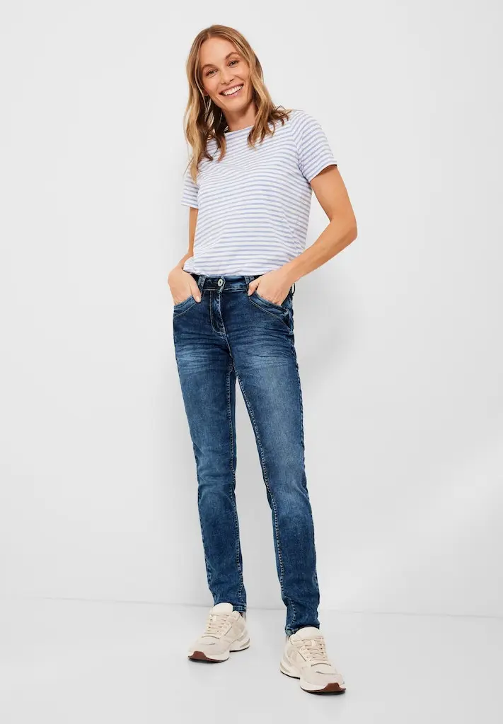 Loose Fit Jeans