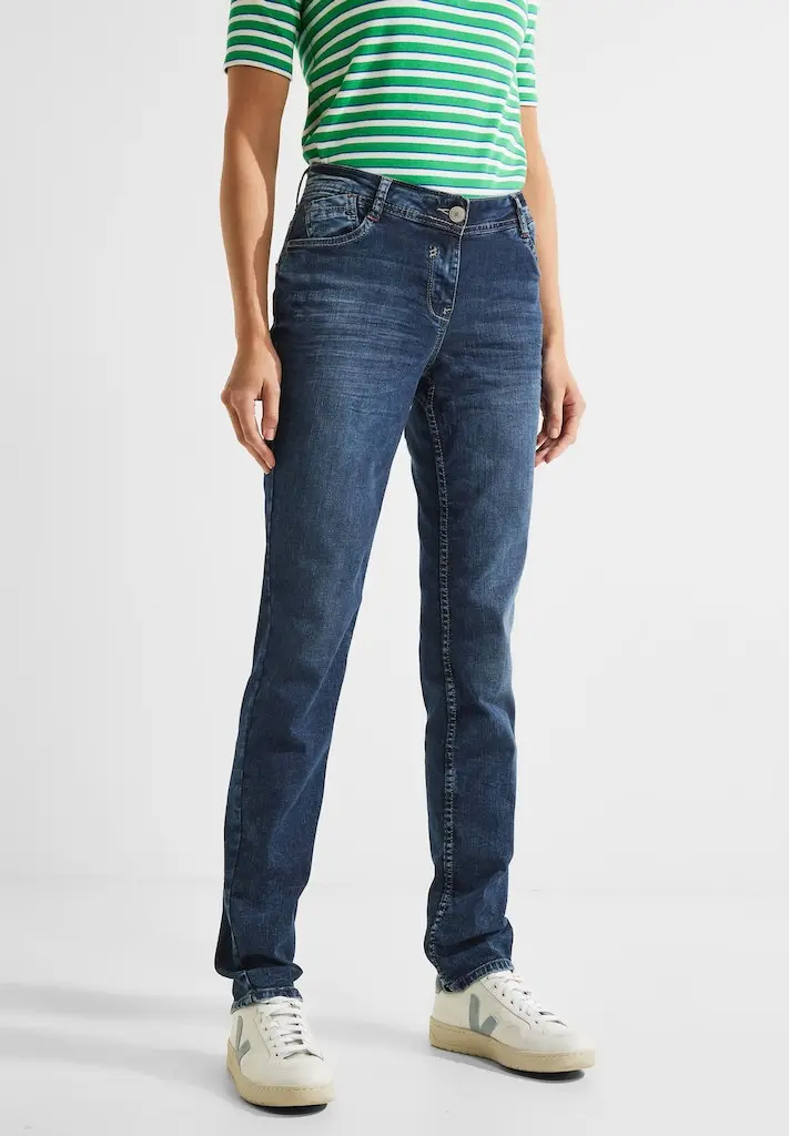 Loose Fit Jeans