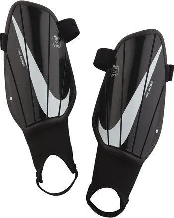 NIKE Kinder Schienbeinschoner Charge Shin Guard