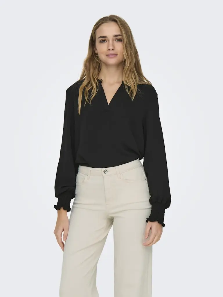 ONLMETTE V-NECK LS SMOCK TOP NOOS WVN