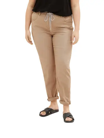 Plus Size - Boyfriend Fit Hose