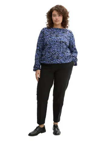 Plus Size - Gemusterte Bluse mit Knopf