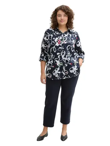 Plus Size - Gemusterte Bluse