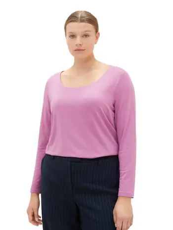 Plus Size - Langarmshirt mit Karree Ausschnitt