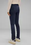 Slim Fit Free to Move Jeans