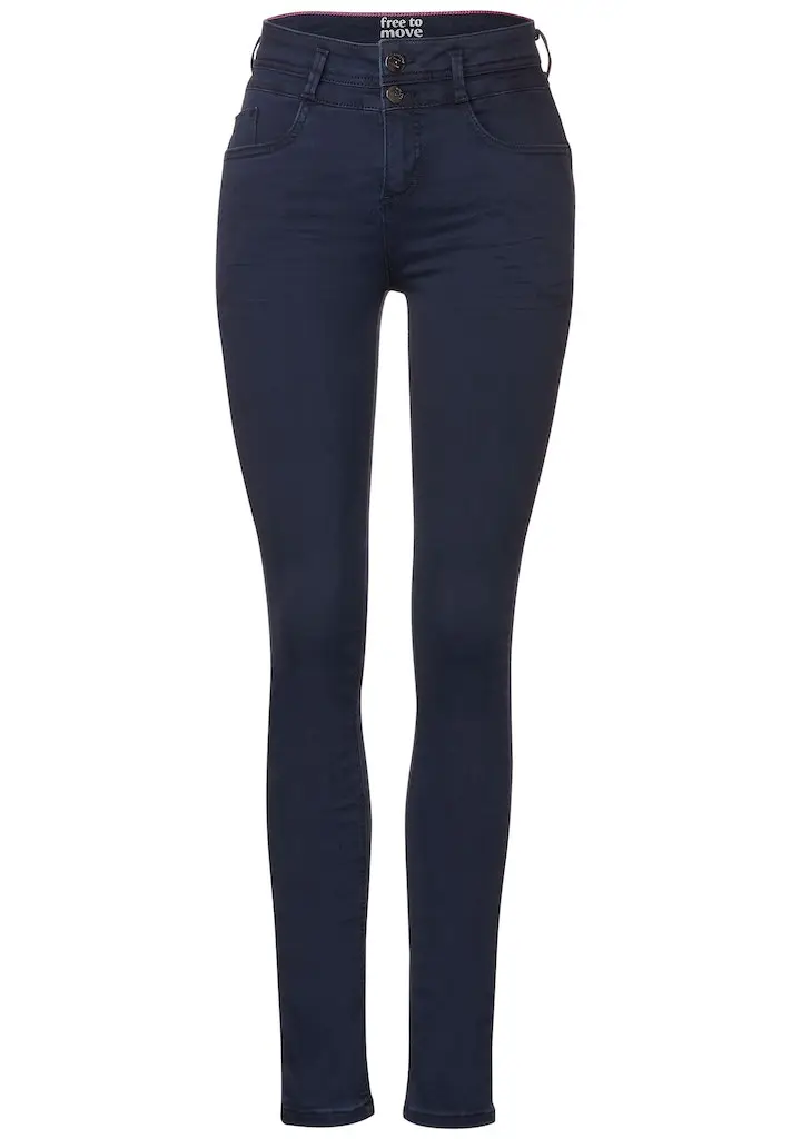 Slim Fit Free to Move Jeans