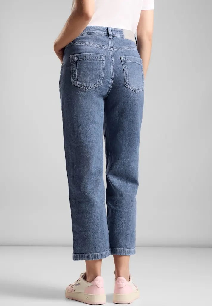 Straight Leg Jeans