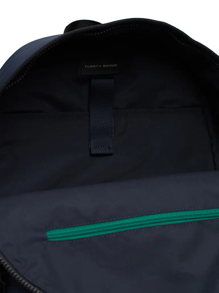 TH CORP DOME BACKPACK