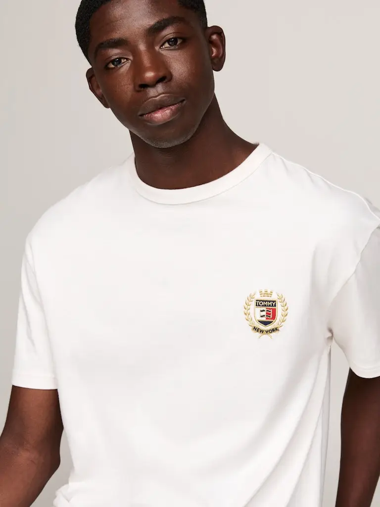 TJM REG RWB CREST FLAG TEE EXT