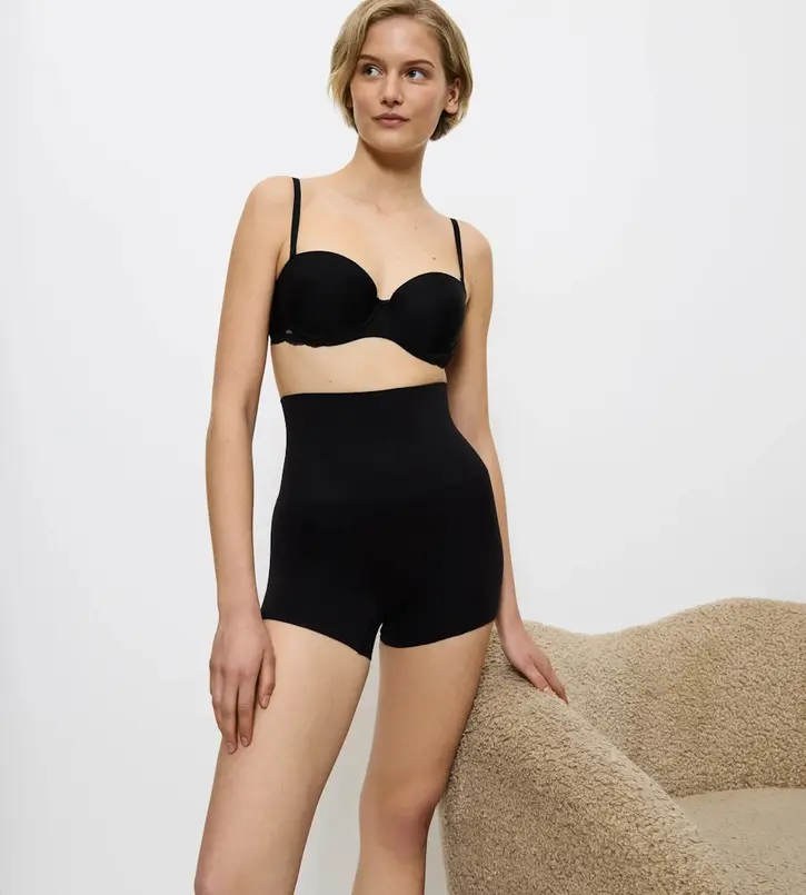 Triumph Soft Sculpt Bandeau Short