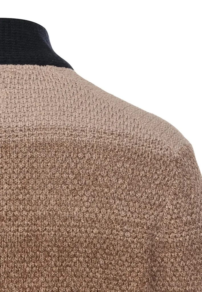 Troyer Pullover aus einem Baumwollmix